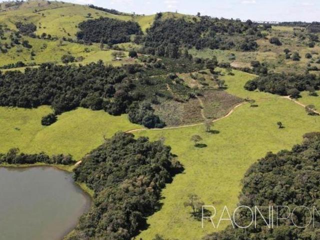 Fazenda Lagoa Santa: Uma Jóia às Margens da Represa da Graminha!