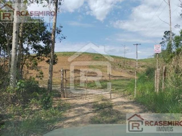 Fazenda localizada em Iguapé SP com área total de 55 alqueires