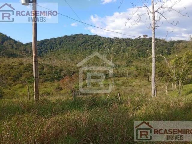 Fazenda localizada em Sete barras, com área total de 106 alqueires