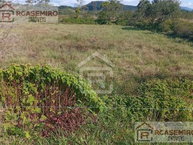 Fazenda localizada em Sete Barras, com 44 alqueires totais