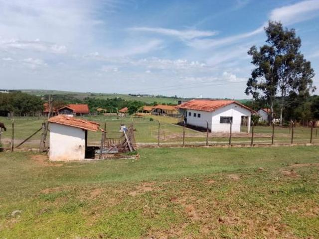 Fazenda para venda em Centro, Monte Mor
