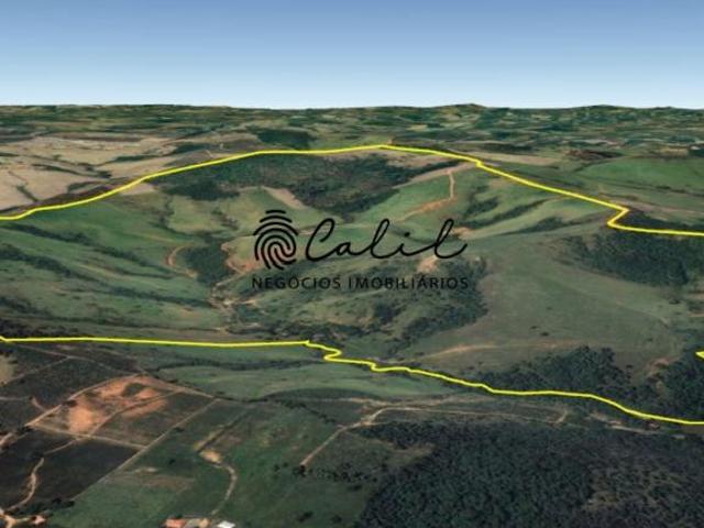Fazenda para venda em Centro, Nepomuceno