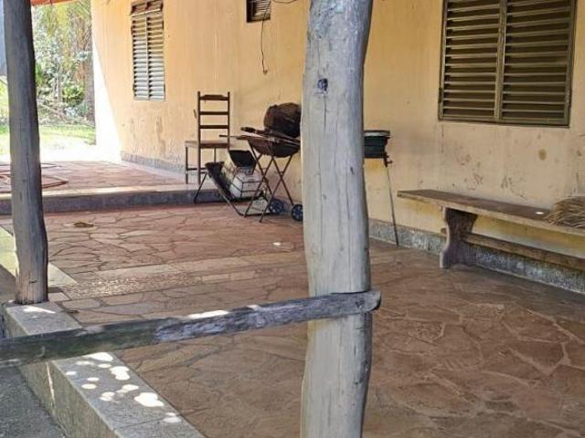 Fazenda para venda em Centro, Goiás