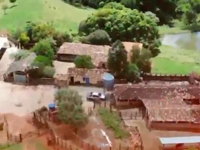 Fazenda para venda em Centro, Piracema
