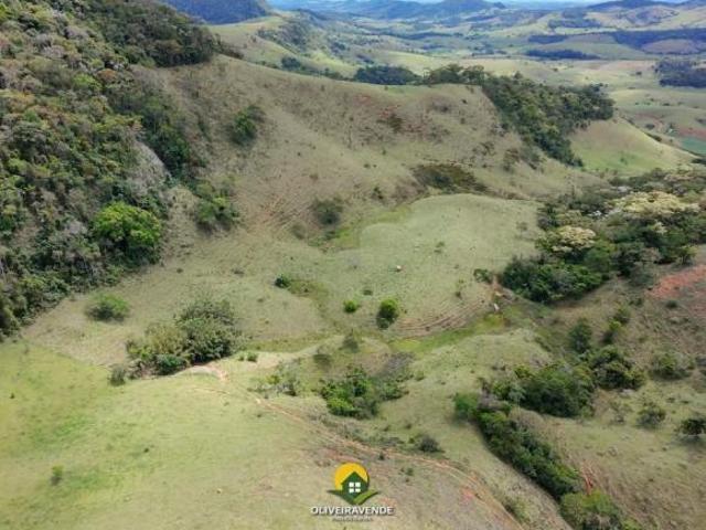 Fazenda para venda em Centro, Três Marias