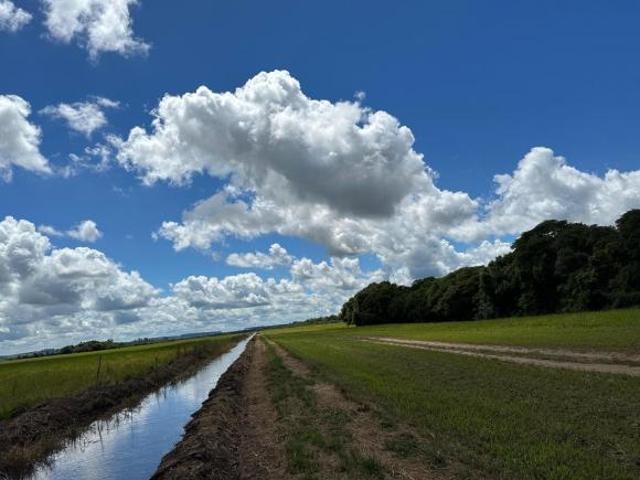 Fazenda para venda em Centro, Vale Verde