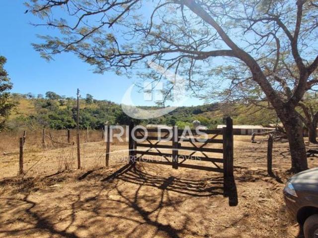 Fazenda para Venda em Baldim, Área Rural, 4 dormitórios, 2 banheiros, 3 vagas