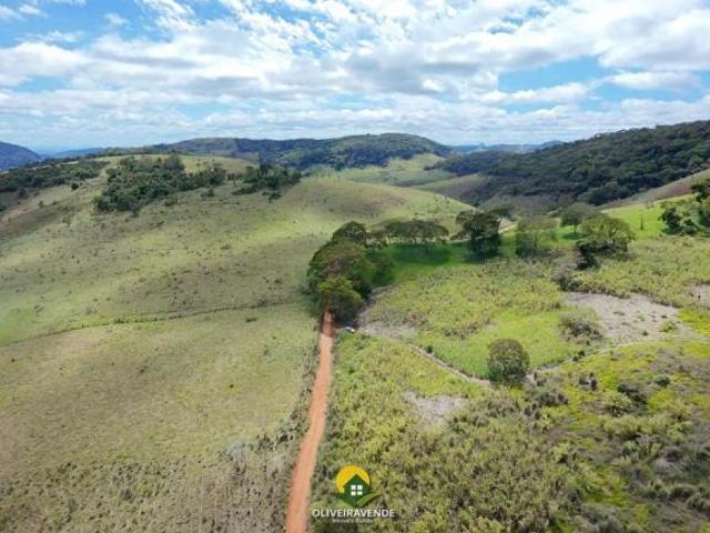 Fazenda para Venda em São João Nepomuceno, Três Marias, 2 dormitórios, 1 banheiro, 2 vagas