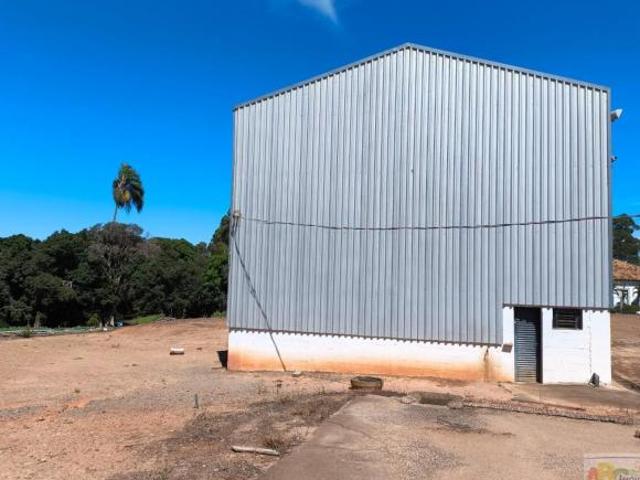 Fazenda para Venda em São José do Rio Pardo, rural, 1 dormitório, 1 suíte, 1 banheiro, 1 vaga