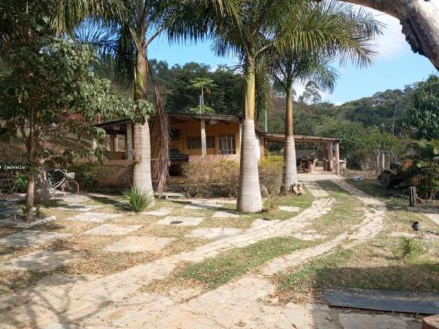 Sítio para venda em Prados