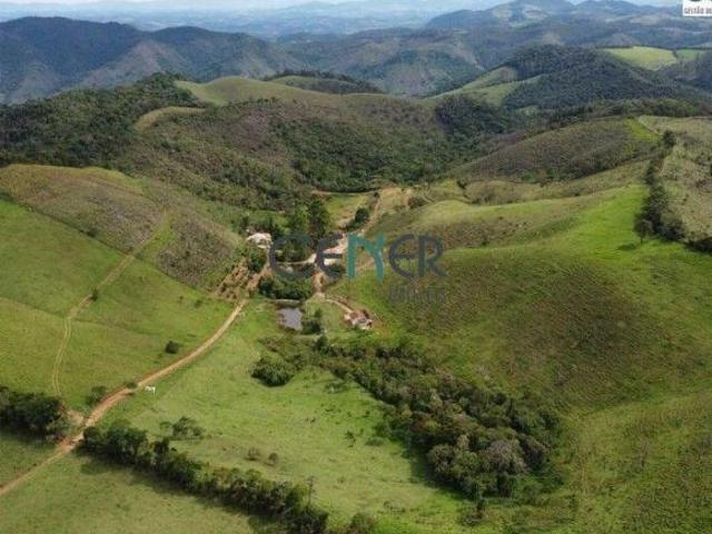 Fazenda Shangrilá de 70 ha na região de Barbacena MG