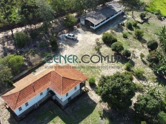 Fazenda show de 80 ha com fábrica de cachaça a 90 km de BH