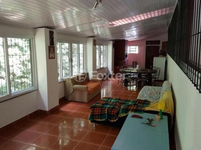 Fazenda / Sítio / Chácara, 4 dormitórios, 4000 m², em Itacolomi II Itacolomi