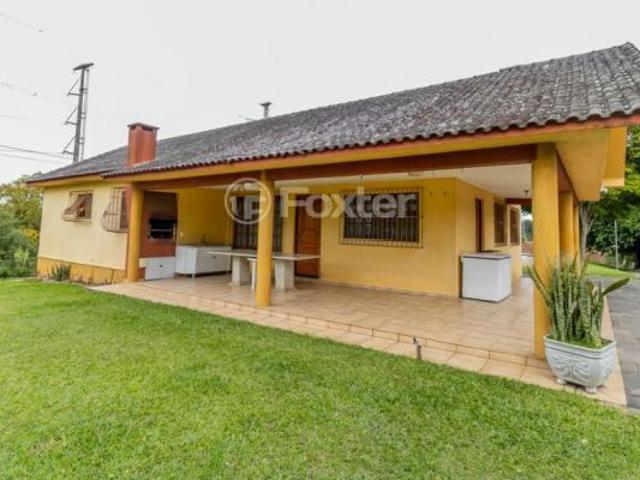 Fazenda / Sítio / Chácara, 6 dormitórios, 500 m², em Belém Velho