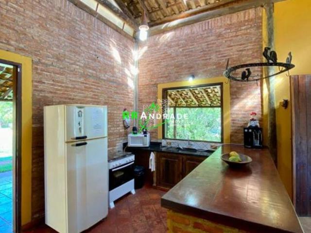 Fazenda / Sítio para venda em Centro de 2250.00m² com 7 Quartos e 5 Suites