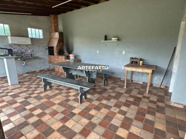 Fazenda / Sítio para venda em Centro de 2378.00m² com 4 Quartos e 1 Suite
