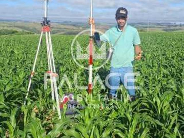 Fazenda / Sítio para venda em Centro de 384.00m² com 1 Quarto, 1 Suite e 1 Garagem