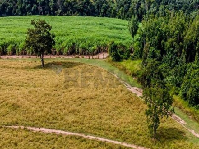 Fazenda / Sítio para venda em Centro de 3086000.00m² com 1 Quarto