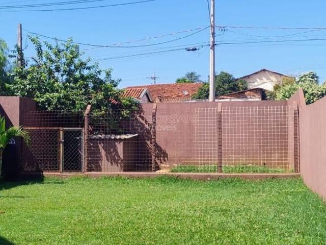 Fazenda / Sítio para venda em Centro de 475.00m² com 3 Quartos, 1 Suite e 7 Garagens
