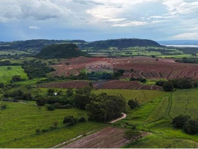 Fazenda / Sítio para venda em Centro de 601300.00m² com 10 Quartos e 1 Suite