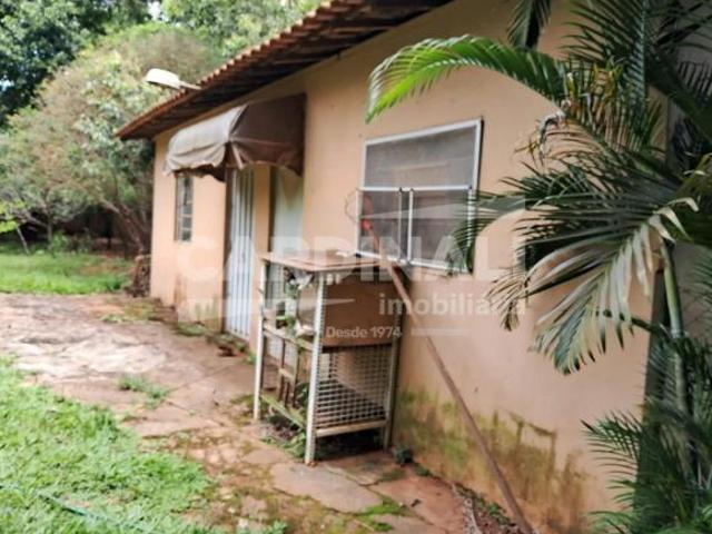 Fazenda / Sítio para venda em Chacara Flora Araraquara de 224.00m² com 1 Quarto e 1 Suite