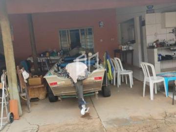 Fazenda / Sítio para venda em Altos Do Tietê de 175.00m² com 2 Quartos e 4 Garagens