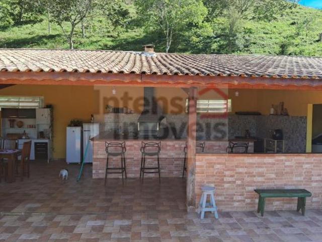 Fazenda / Sítio para venda em Bairro Dos Macacos de 24000.00m² com 3 Quartos, 1 Suite e 2 Garagens