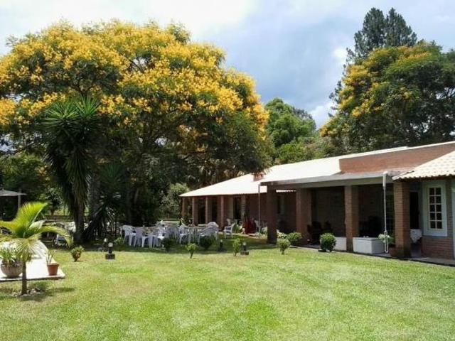 Fazenda / Sítio para venda em Mandú de 120000.00m² com 4 Quartos e 2 Suites