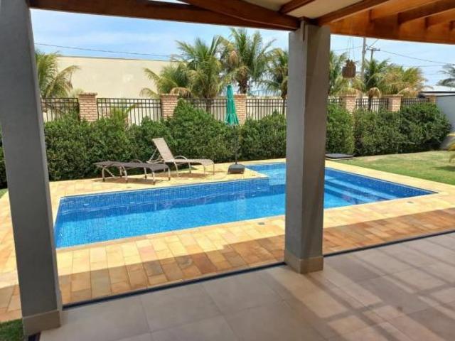 Fazenda / Sítio para venda em Quinta Dos Buritis de 336.00m² com 3 Quartos, 2 Suites e 8 Garagens