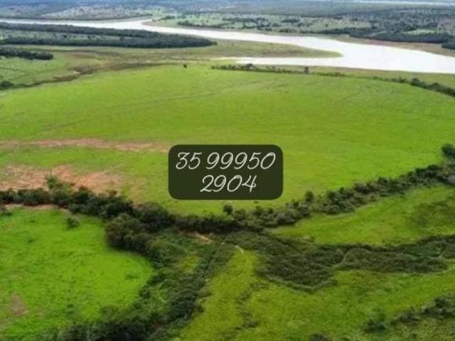 Fazenda / Sítios / Chácaras à venda em Morada Nova De Minas, no bairro Zona Rural