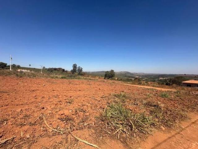 Fazenda / Sítios / Chácaras à venda em Nepomuceno, no bairro 37250 000