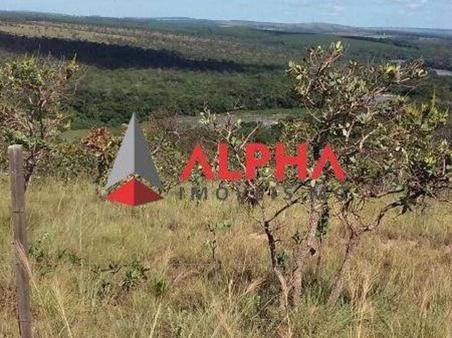 Fazenda / Sítios / Chácaras à venda em Curvelo, no bairro Zona Rural