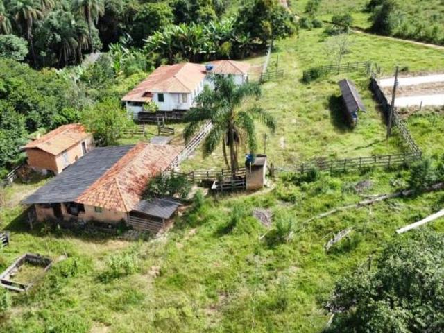 Fazenda / Sítios / Chácaras à venda em Itaguara, no bairro Zona Rural