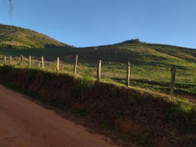 Fazenda / Sítios / Chácaras à venda em São Sebastião Da Bela Vista, no bairro Zona Rural