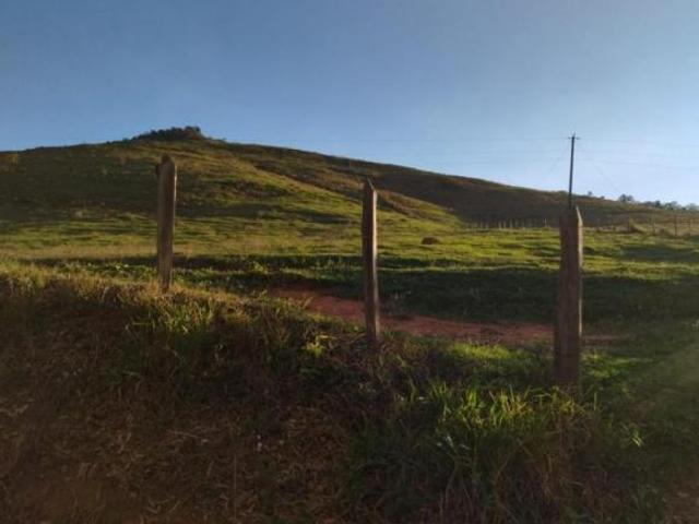 Fazenda / Sítios / Chácaras à venda em São Sebastião Da Bela Vista, no bairro Zona Rural