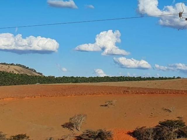 Fazenda / Sítios / Chácaras à venda em Serranos, no bairro Zona Rural