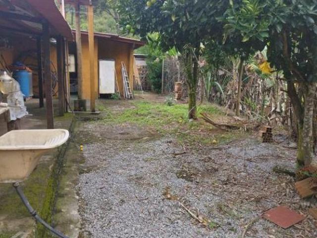 Fazenda / Sítios / Chácaras com 3 quartos à venda em Bom Jesus Do Amparo, no bairro Zona Rural