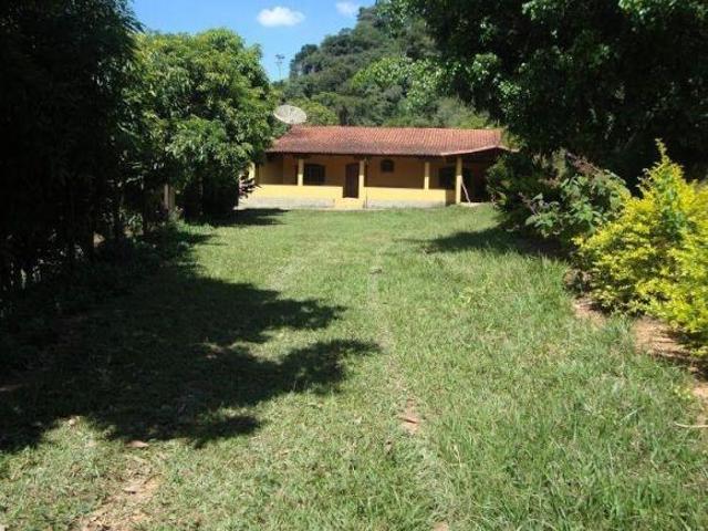 Fazenda / Sítios / Chácaras com 3 quartos à venda em Moeda, no bairro Estrada