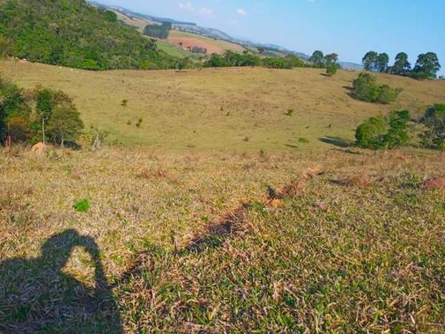 Fazenda / Sítios / Chácaras com 1 quarto à venda em Silvianópolis, no bairro Zona Rural