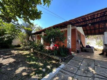 Fazenda / Sítios / Chácaras com 2 quartos à venda em Belo Horizonte, no bairro Braúnas