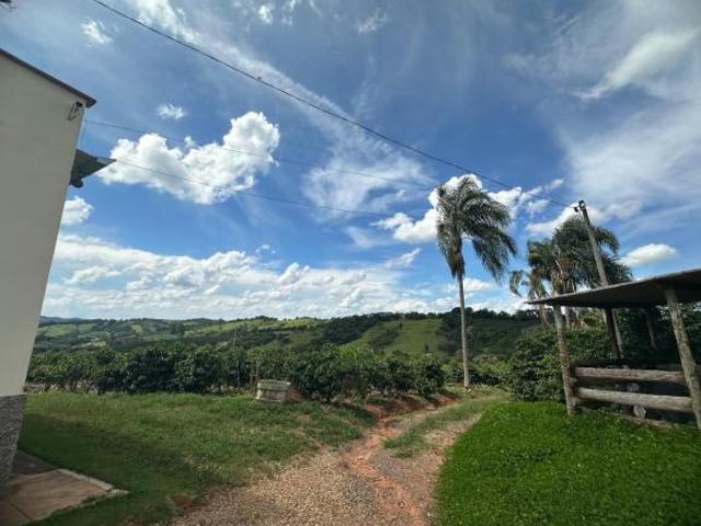 Fazenda / Sítios / Chácaras com 2 quartos à venda em Nepomuceno, no bairro