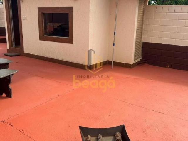 Fazenda / Sítios / Chácaras com 4 quartos à venda em Caetanópolis, no bairro Estancia De Maquine