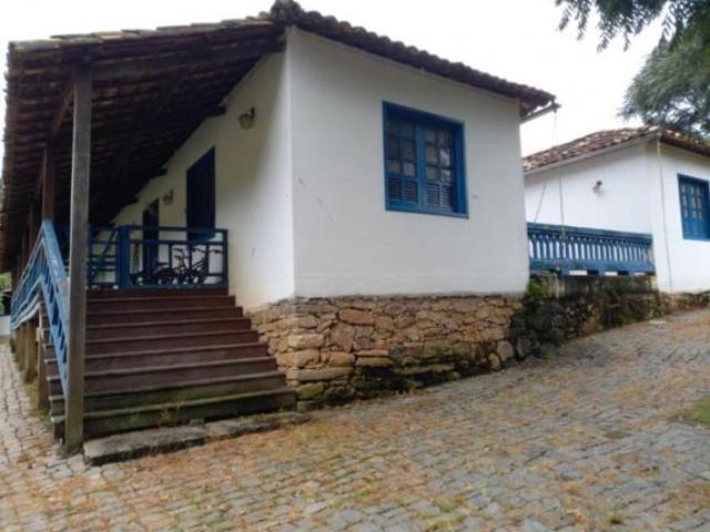 Fazenda / Sítios / Chácaras com 4 quartos à venda em Carmópolis De Minas, no bairro Rural