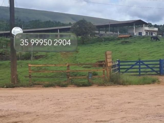 Fazenda / Sítios / Chácaras com 4 quartos à venda em Bom Jardim De Minas, no bairro Zona Rural