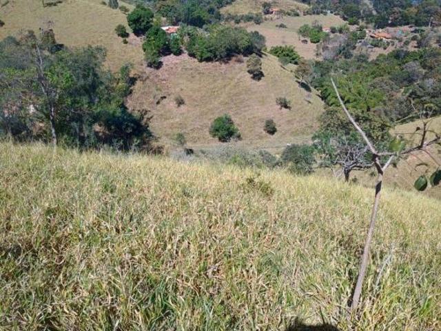 Fazenda / Sítios / Chácaras com 4 quartos à venda em Itaguara, no bairro Rural