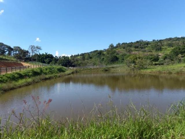 Fazenda / Sítios / Chácaras com 4 quartos à venda em Passa Tempo, no bairro 01