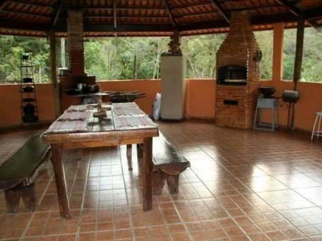Fazenda / Sítios / Chácaras com 5 quartos à venda em Caeté, no bairro Roças Novas