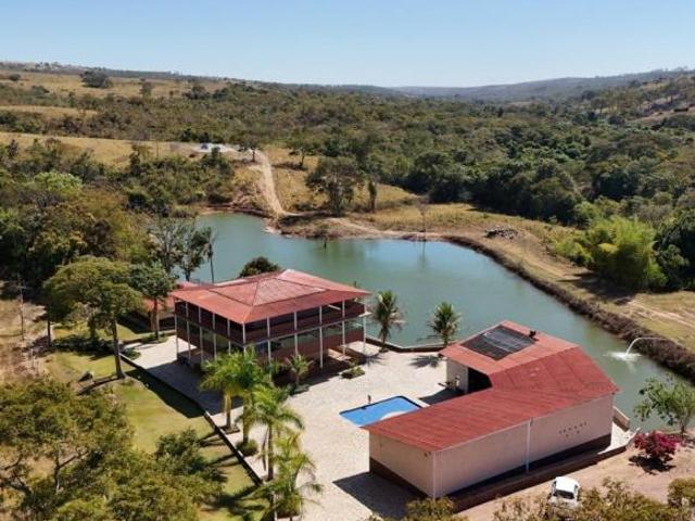 FAZENDA ÚNICA EM ALEXÂNIA GO