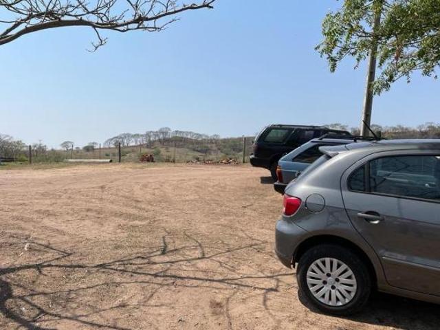 Fazenda 276 Alqueires, Rica em Água com 3 Represas, Acesso Asfaltado, Formada na Pecuária, Casa de C
