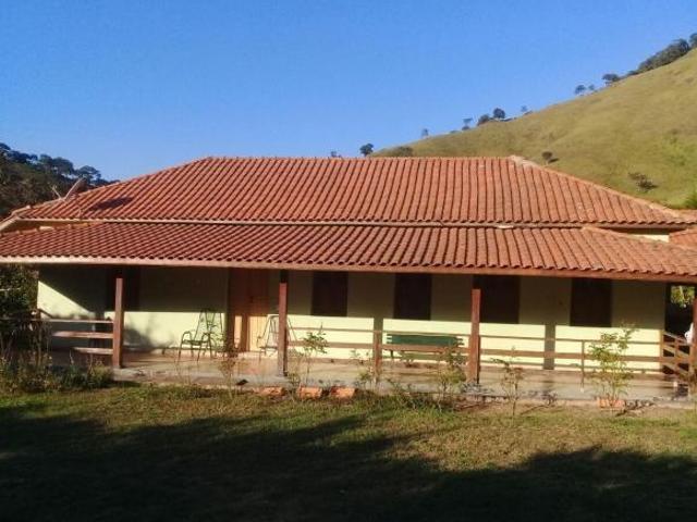 Fazenda 205,50 hectares. Toda formada. Tem curral em concreto e fio de aço brete balança Curral